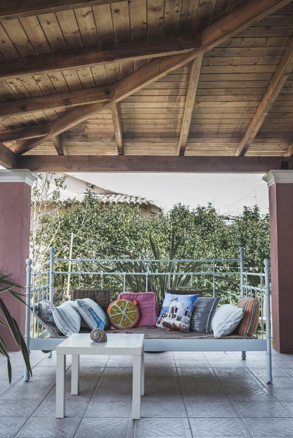Birdsing Cottage Дасия Екстериор снимка